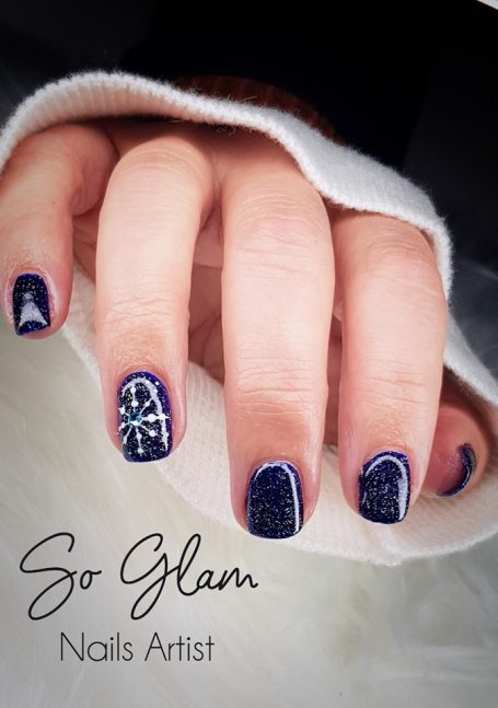 nails art flocon de neige